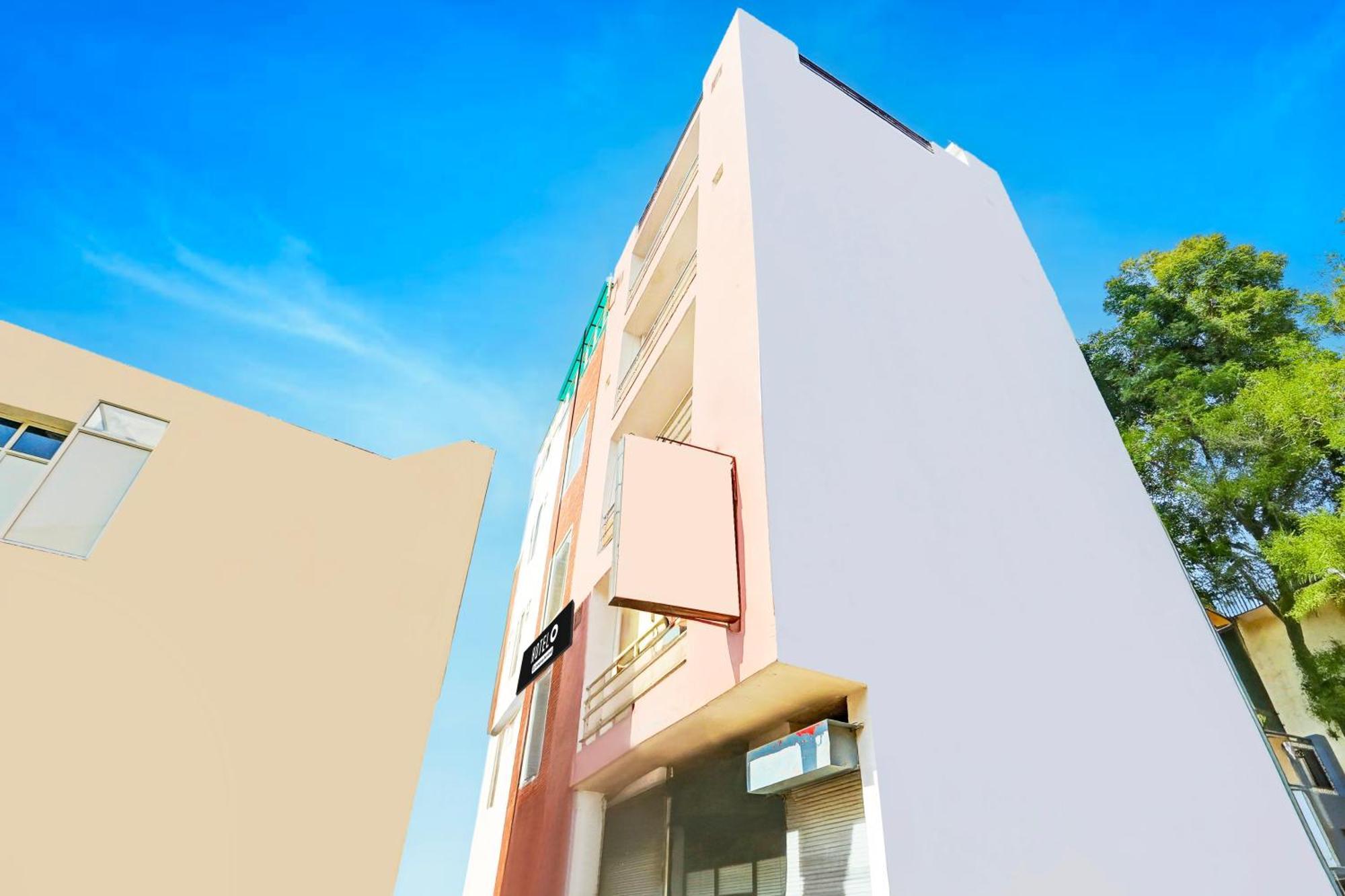 Super Hotel O Sector 45 Formerly Manyavar Chandīgarh Eksteriør bilde