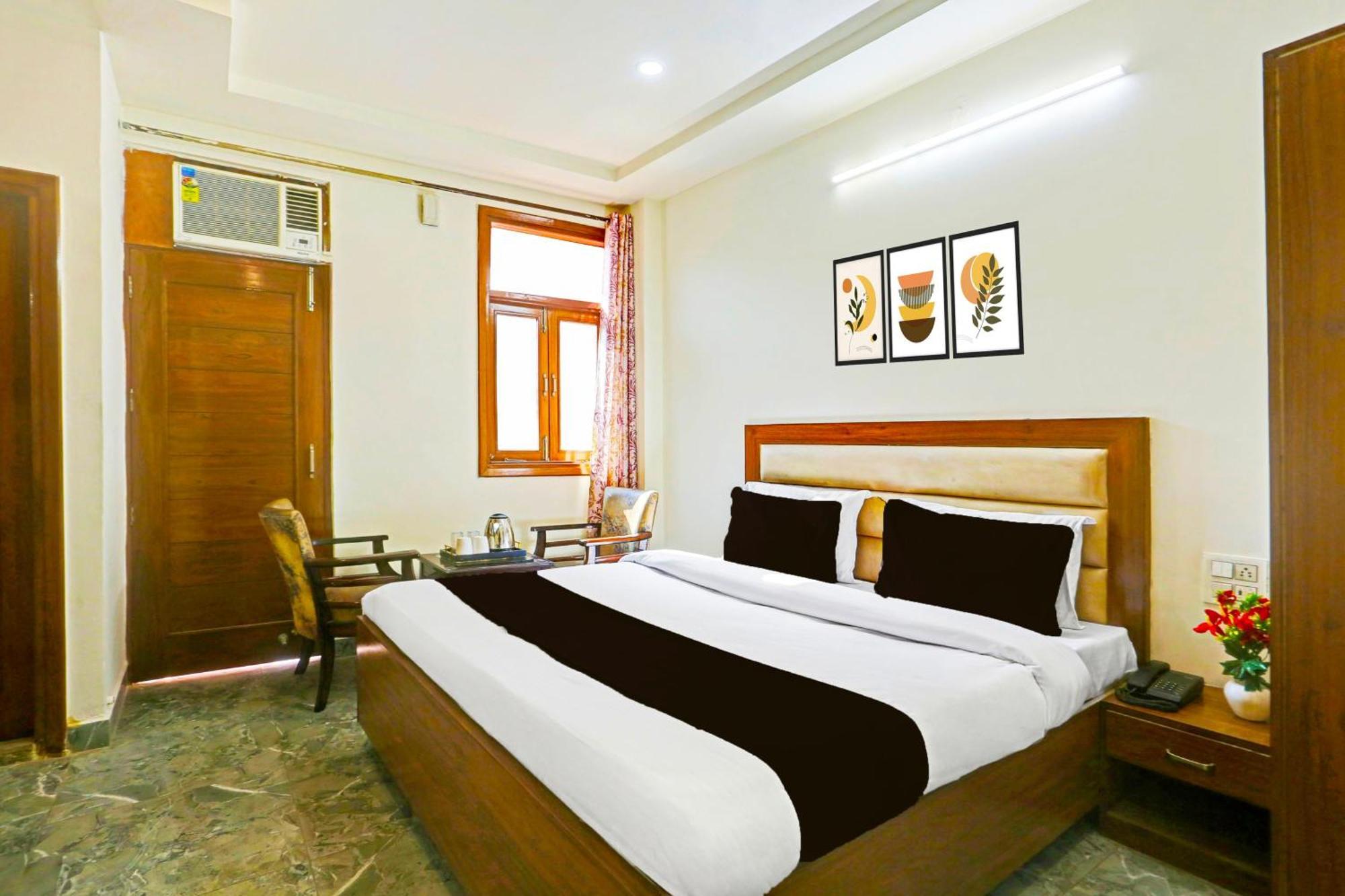Super Hotel O Sector 45 Formerly Manyavar Chandīgarh Eksteriør bilde