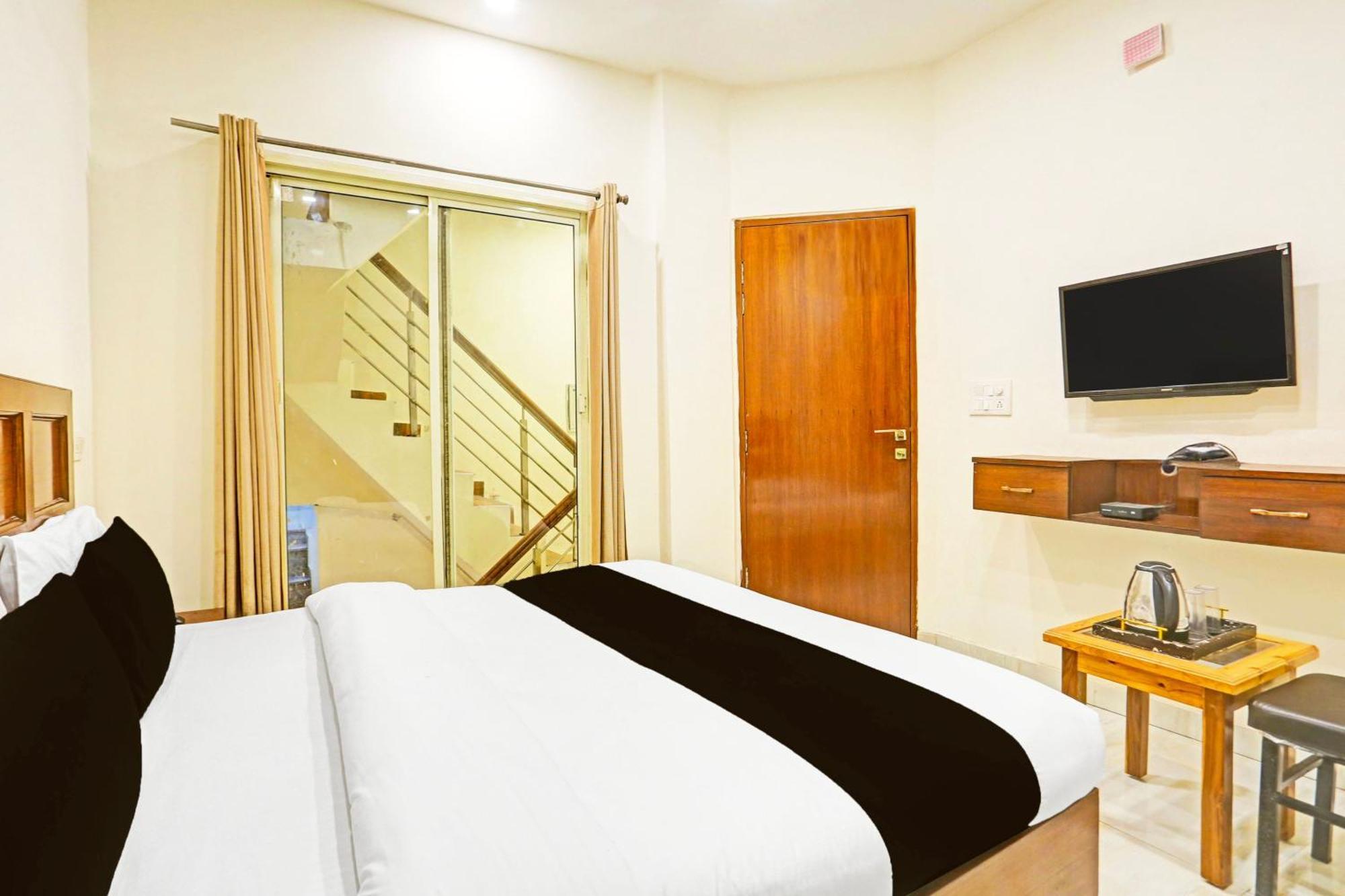 Super Hotel O Sector 45 Formerly Manyavar Chandīgarh Eksteriør bilde