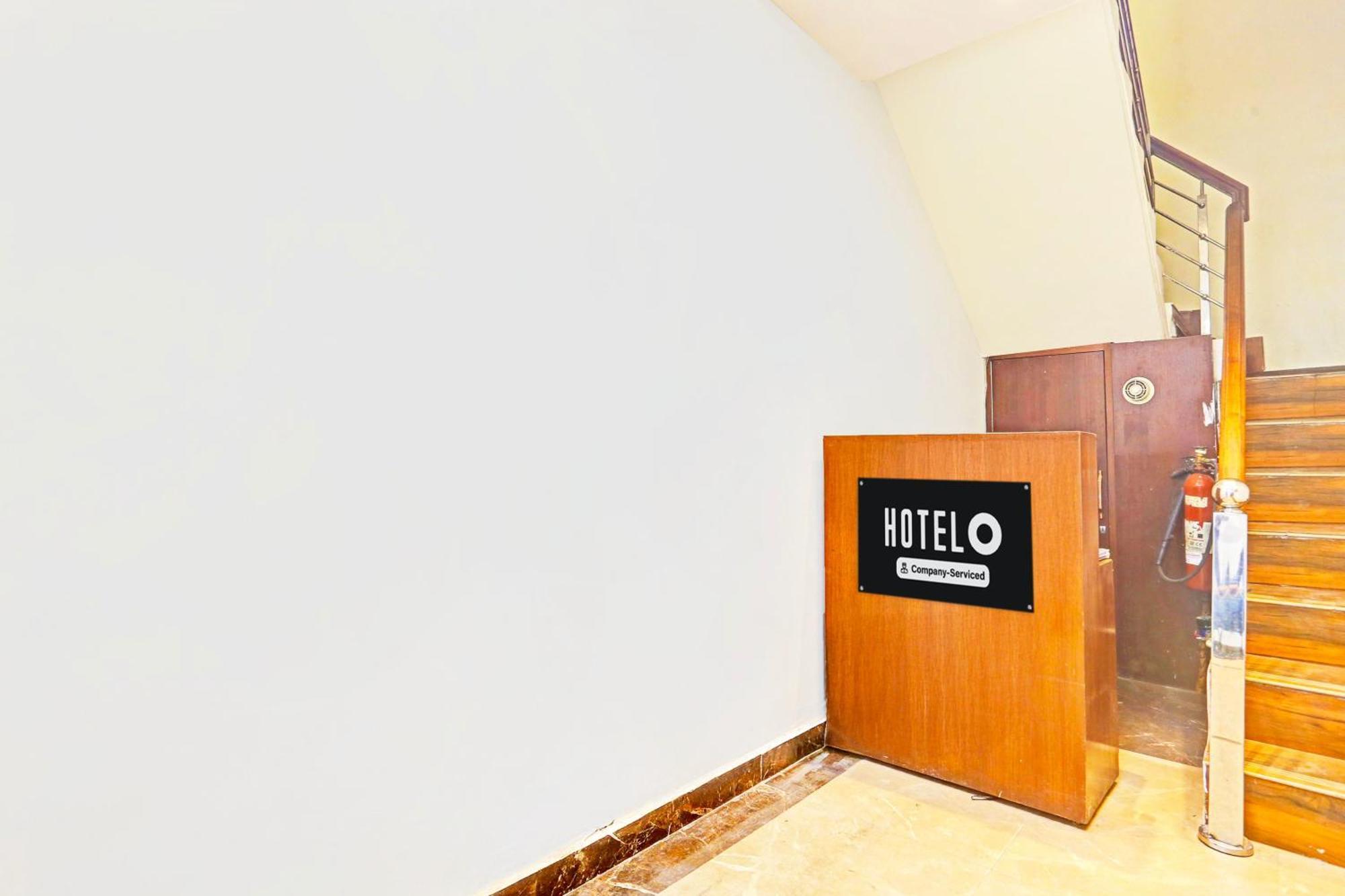 Super Hotel O Sector 45 Formerly Manyavar Chandīgarh Eksteriør bilde