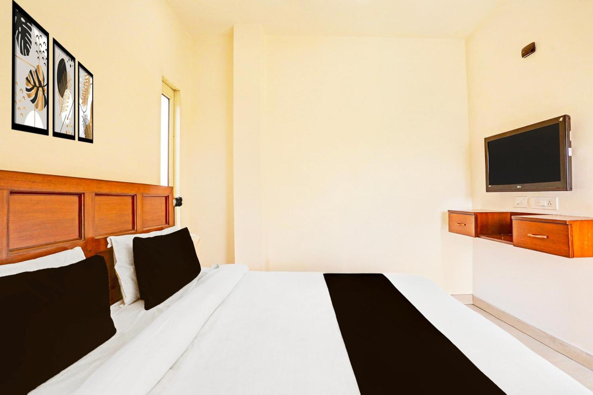 Super Hotel O Sector 45 Formerly Manyavar Chandīgarh Eksteriør bilde