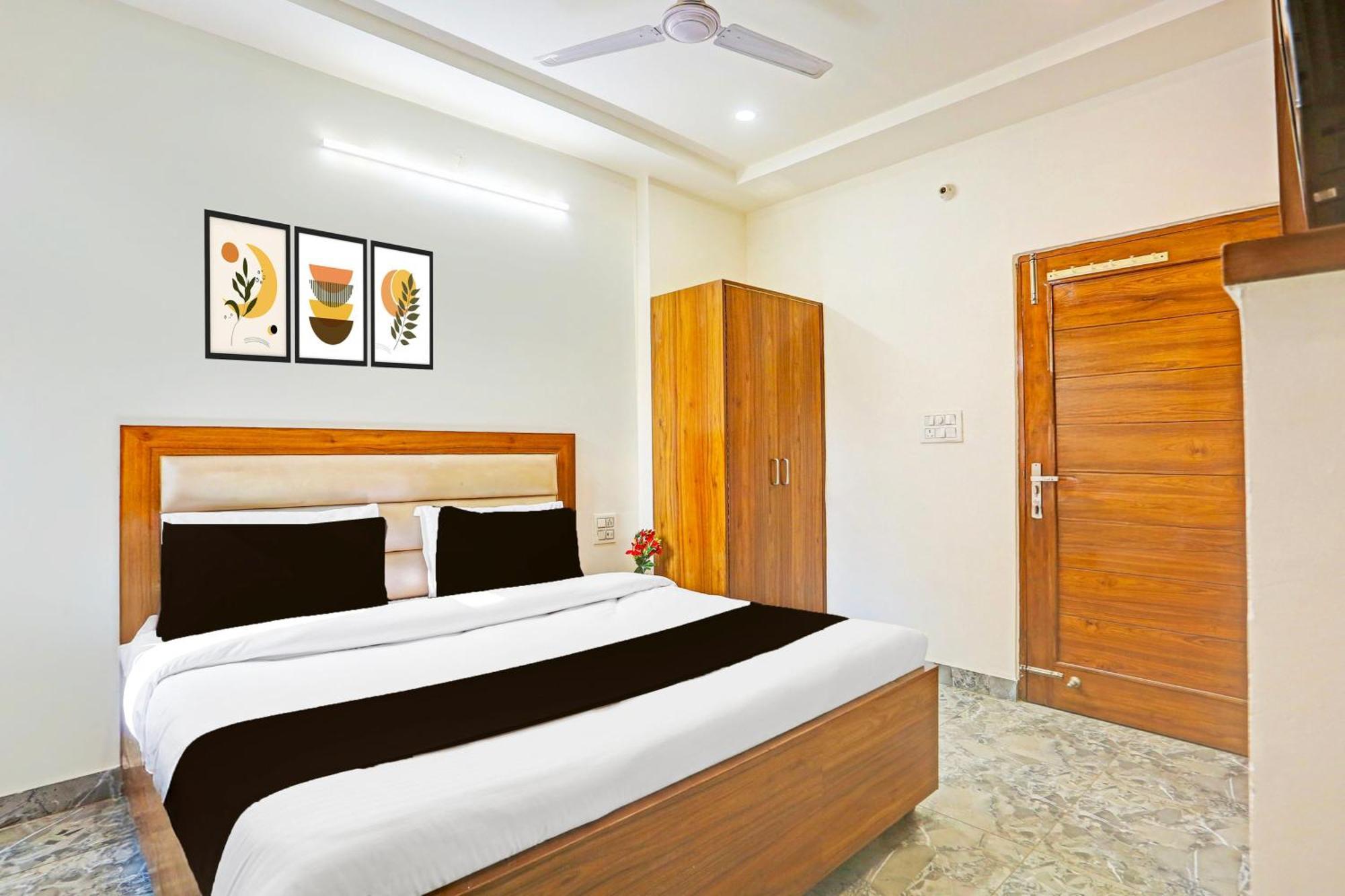 Super Hotel O Sector 45 Formerly Manyavar Chandīgarh Eksteriør bilde